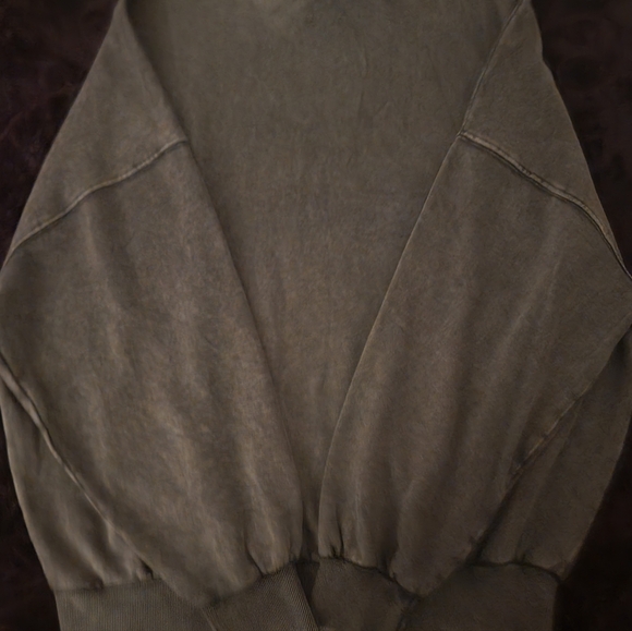 Cozy / Warm Sweatshirt, Small Oversize, it can fit S, M, L, XL - Picture 3 of 7